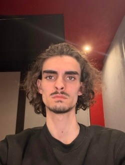 Profil de Raphaël, un homme célibataire de 19 ans à Épinal