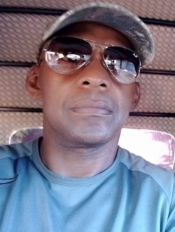 Profil de Falimanana, un homme célibataire de 44 ans à 1ER Arrondissement