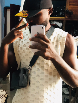 profile picture 0