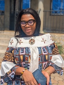 Profil de Noelle, une femme célibataire de 36 ans à Yaoundé