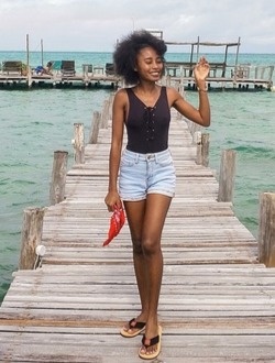 Profil de Jessie, une femme célibataire de 25 ans à Abatoafo