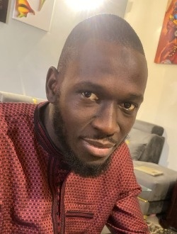 Profil de Ouzin, un homme célibataire de 24 ans à Mbour