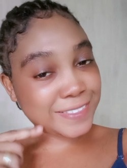 Profil de Poupish, une femme célibataire de 26 ans à 4th Arrondissement of Porto-Novo