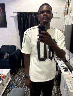 Profil de Blessing Moses, un homme célibataire de 28 ans à Dallas