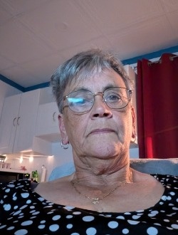 Profil de Sylvie, une femme célibataire de 63 ans à Gaspé