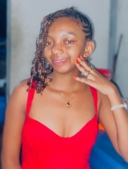 Profil de Samirah, une femme célibataire de 23 ans à Ambilobe