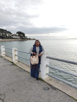 Profil de Joyce, une femme célibataire de 35 ans à Bassens