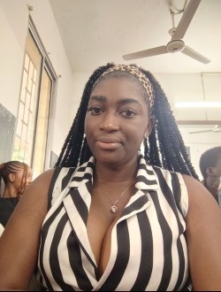 Profil de Myniem, une femme célibataire de 24 ans à Douala