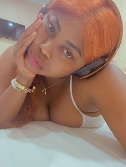 Profil de Aline Blanche, une femme célibataire de 36 ans à Yaoundé