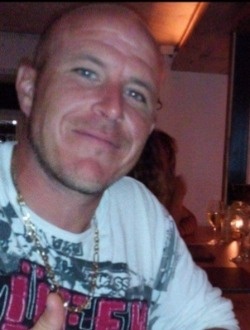 Profil de Alexandre, un homme célibataire de 44 ans à Saint-Joseph-de-Sorel