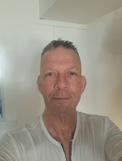 Profil de Marc, un homme célibataire de 51 ans à Vieux-Rouen-sur-Bresle