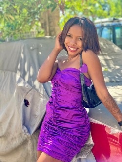 Profil de Rolia, une femme célibataire de 24 ans à Toamasina