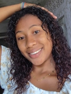 Profil de Luciana, une femme célibataire de 20 ans à Antsiafabositra