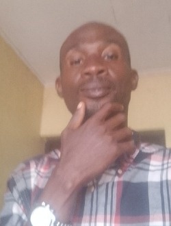 Profil de Jeanroger, un homme célibataire de 41 ans à Daloa