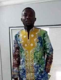 Profil de Yepie Hermann Privat, un homme célibataire de 39 ans à Abidjan