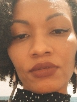 Profil de Atta, une femme célibataire de 45 ans à Abidjan