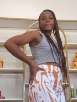 Profil de Mauricienne, une femme célibataire de 25 ans à Antsiranana