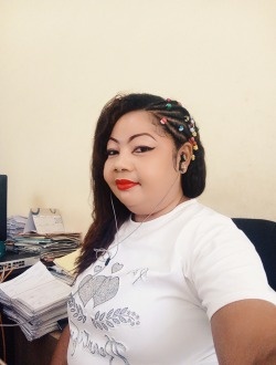 Profil de Rosia, une femme célibataire de 41 ans à Toliara