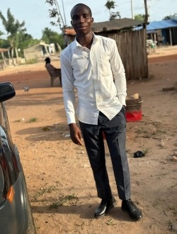 Profil de Juste, un homme célibataire de 27 ans à Porto-Novo