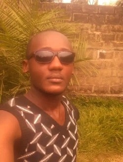 Profil de Christian, un homme célibataire de 41 ans à Adidiema