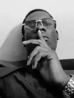 Profil de Mat, un homme célibataire de 23 ans à Yaoundé