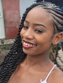 Profil de Alexandrinah, une femme célibataire de 20 ans à Toamasina