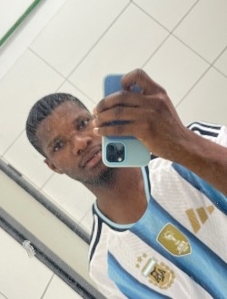 Profil de Ulrich, un homme célibataire de 28 ans à Abidjan