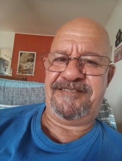 Profil de Sylvio, un homme célibataire de 63 ans à Rennes