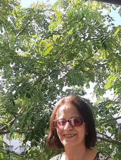 Profil de Nora, une femme célibataire de 55 ans à Laval