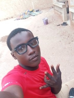 Profil de Kassim, un homme célibataire de 20 ans à Korhogo