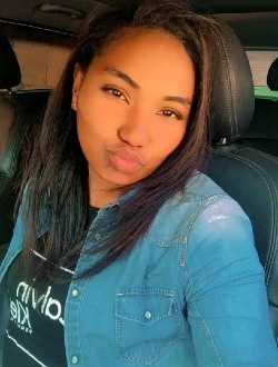 Profil de Lalatiana, une femme célibataire de 31 ans à Toamasina