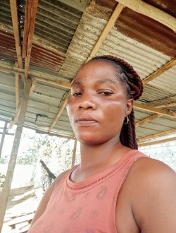 Profil de Élodie, une femme célibataire de 37 ans à Anyama