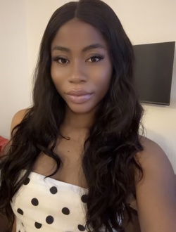 Profil de Nay, une femme célibataire de 21 ans à Abuja