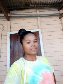 Profil de Eliane, une femme célibataire de 21 ans à Toamasina