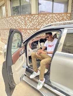 Profil de Mouhamed, un homme célibataire de 28 ans à Dakar