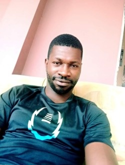 Profil de Isaac, un homme célibataire de 35 ans à Pokuase
