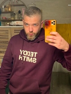 profile picture 0