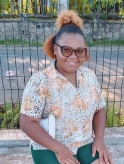 Profil de Sandy, une femme célibataire de 24 ans à Toamasina