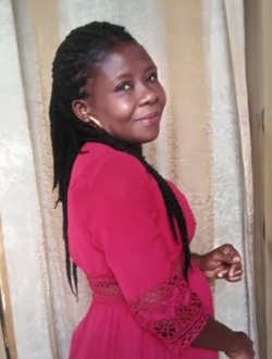 Profil de Nicole, une femme célibataire de 47 ans à Lomé