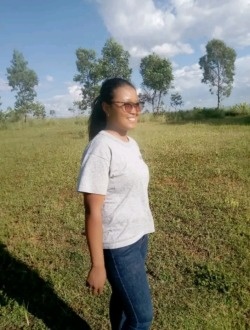 Profil de Mirana, une femme célibataire de 24 ans à Antsirabe