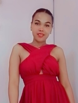 Profil de Yolande, une femme célibataire de 33 ans à Toamasina