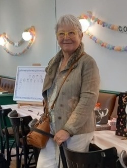 Profil de Marie, une femme célibataire de 71 ans à Saint-Nazaire