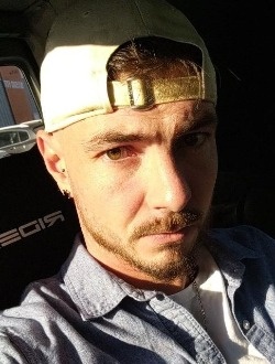 Profil de Djhonn, un homme célibataire de 30 ans à 67 Ha