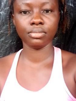 Profil de Marie, une femme célibataire de 34 ans à Abidjan