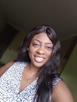 Profil de Arlette, une femme célibataire de 35 ans à Yaoundé