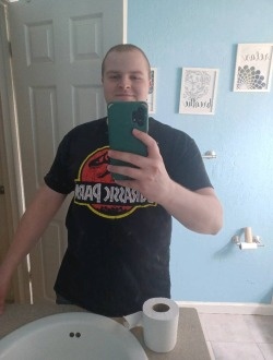 Profil de Lawrence, un homme célibataire de 27 ans à Spring Hill