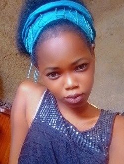 Profil de Prudence, une femme célibataire de 27 ans à Maroua