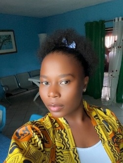 Profil de Model Style, une femme célibataire de 27 ans à Yaoundé