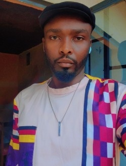 Profil de Romuald, un homme célibataire de 30 ans à Yaoundé
