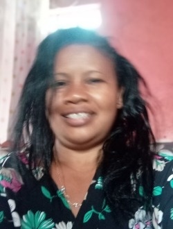 Profil de Sylvia, une femme célibataire de 42 ans à Toamasina